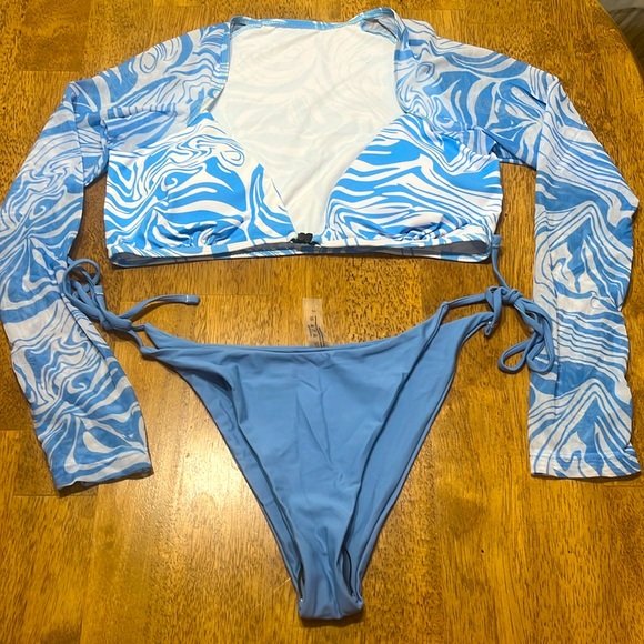 SHEIN Other - 😱 New Marble Swirl 2 piece Bikini set size L